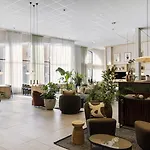 Cove Centrum 4*