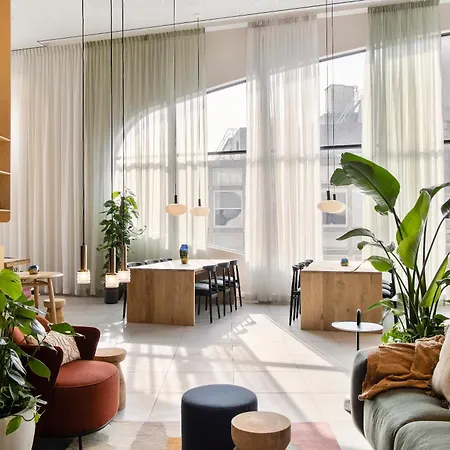 Hotel Cove Centrum 4*