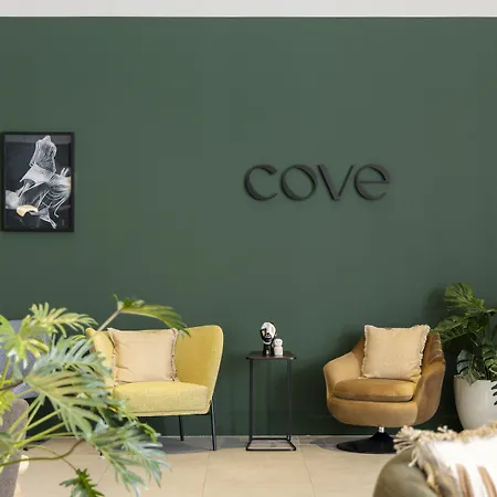 Cove Centrum 4*