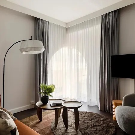 Cove Centrum 4* The Hague