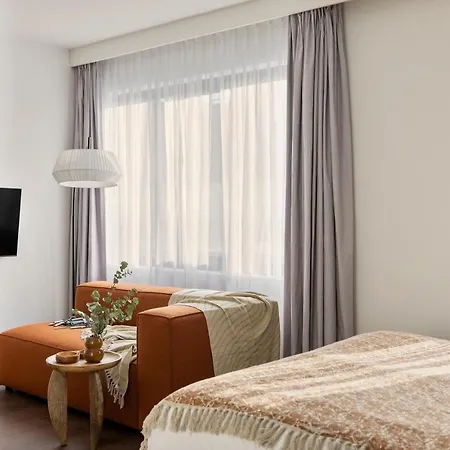 Cove Centrum 4* Haga