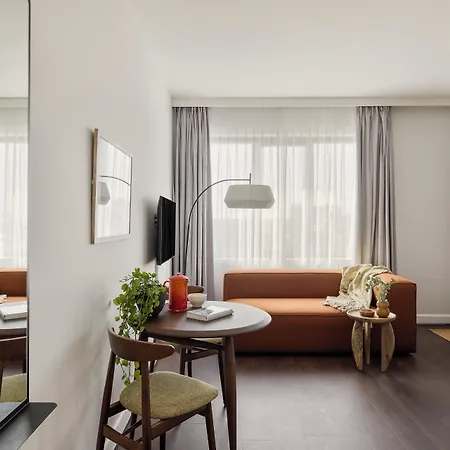 Cove Centrum 호텔 4*