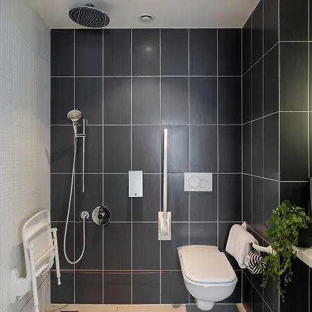 Cove Centrum Hotel 4*