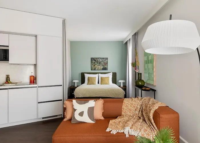 Hotel Cove Centrum 4*