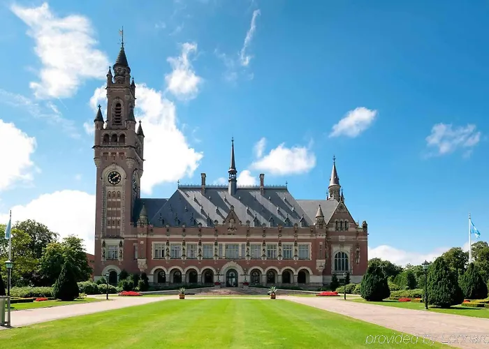 Cove Centrum ホテル